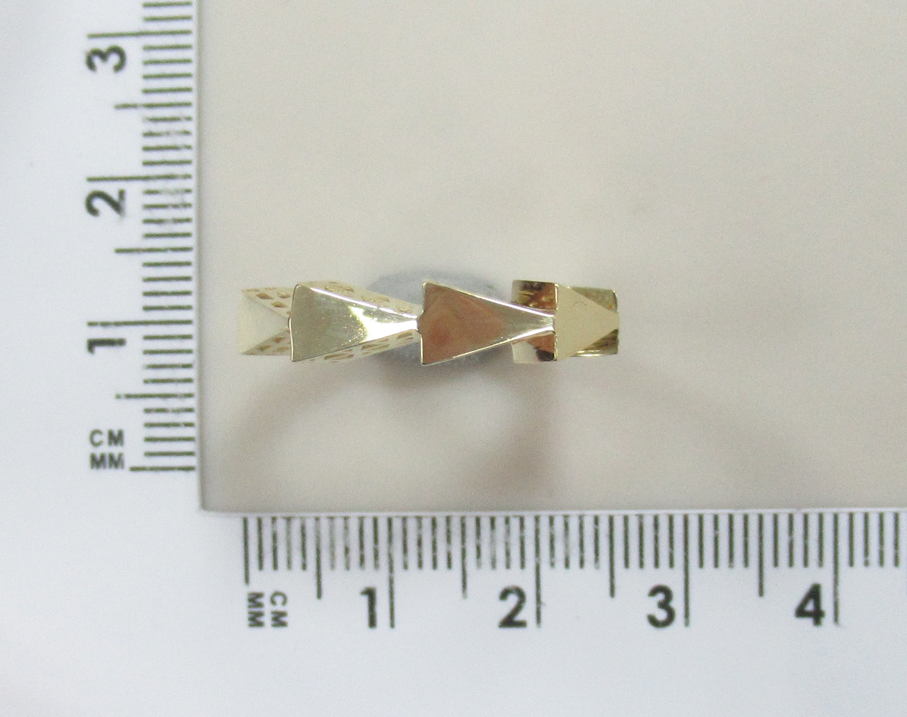 10319-000576 Кольцо (Au 585)